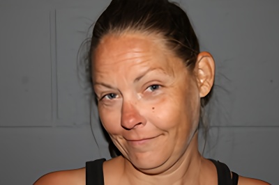Mugshot of AMANDA HENRY