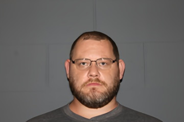 Mugshot of MATTHEW HARVILL