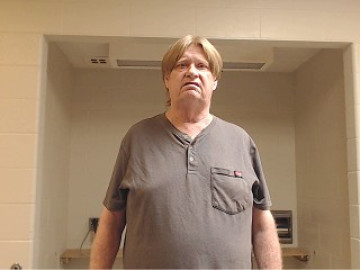 Mugshot of Michael Dennis Sr Goebel