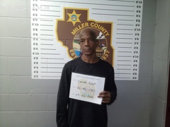 Mugshot of Robert Earl Chairs