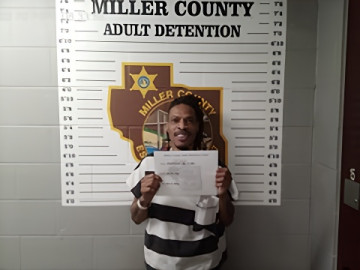 Mugshot of Earl Johnson Jr.
