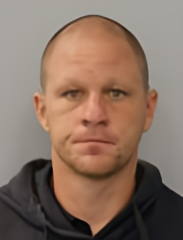 Mugshot of DANIEL MOSSING TROEN