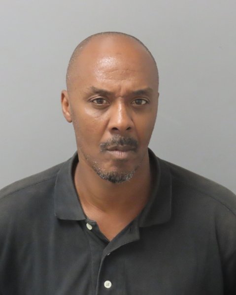 Mugshot of VARDEN R LOVETT