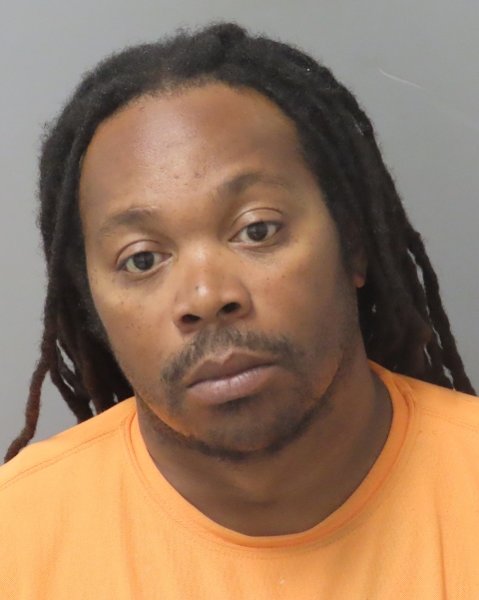 Mugshot of CARLOS ANTONIO CARR