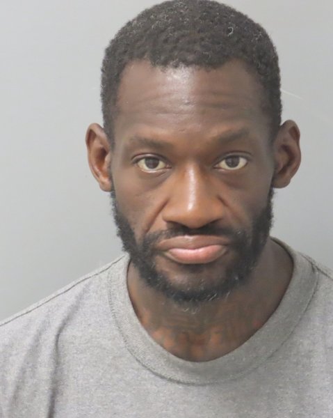 Mugshot of DEONTE M COLE