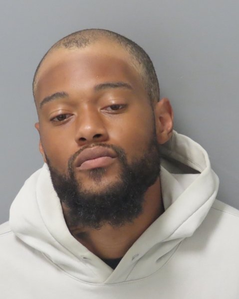 Mugshot of DEVIN D TAYLOR