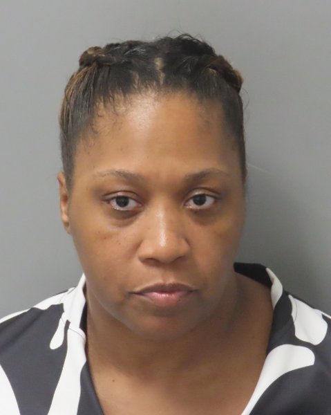 Mugshot of LAKESHA A CRUISE