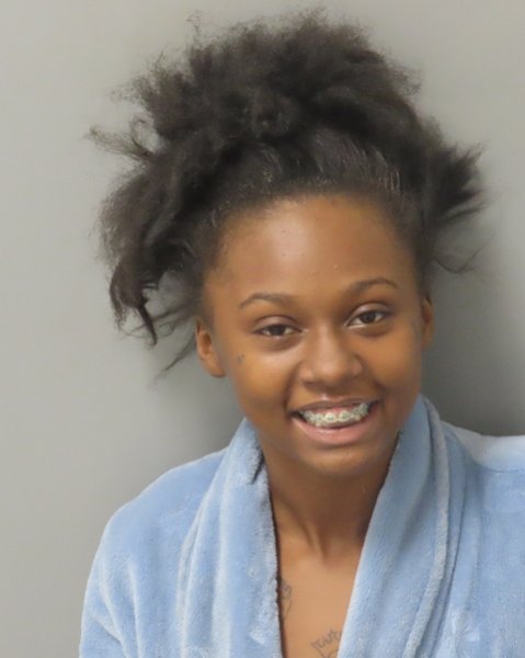 Mugshot of KYRA RUTH MARIE BELL