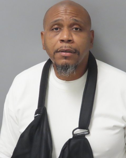 Mugshot of DAMON DARNELL MASON