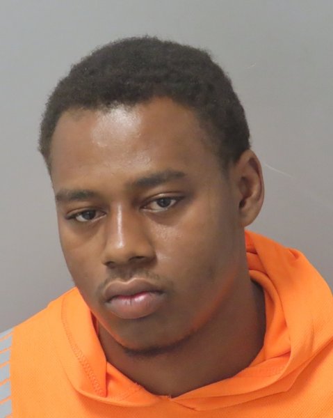 Mugshot of DIONTAE MAKINS
