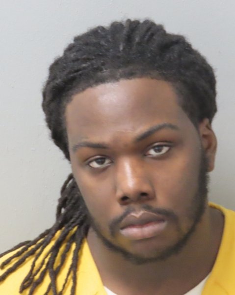 Mugshot of MARKAVEON MARTELL JACKSON