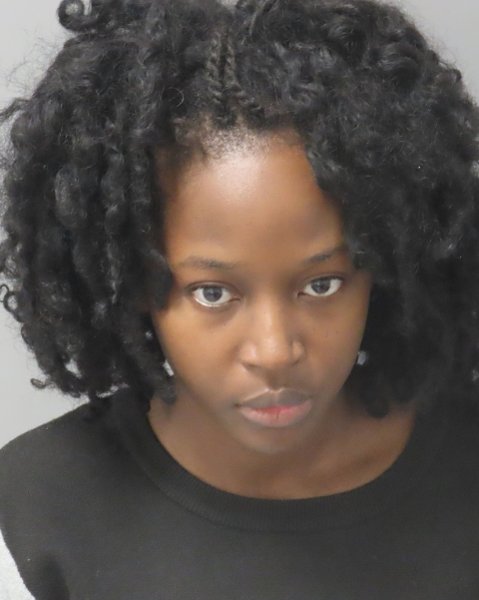 Mugshot of DESTINY LEONARD