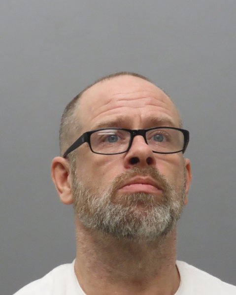 Mugshot of DANIEL THOMAS ROY