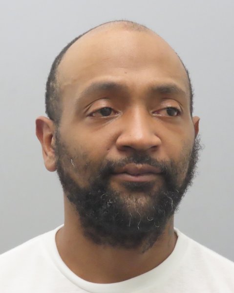 Mugshot of KEEVAN LAMONT ROBERTS
