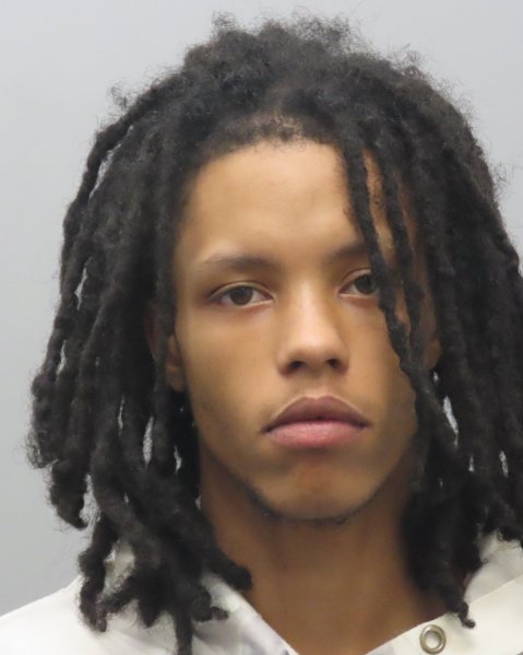 Mugshot of DARTANYON CORTEZ MCJAMES