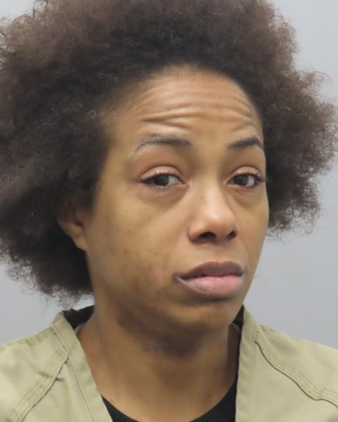 Mugshot of SHELLISE DACHEA STATEN