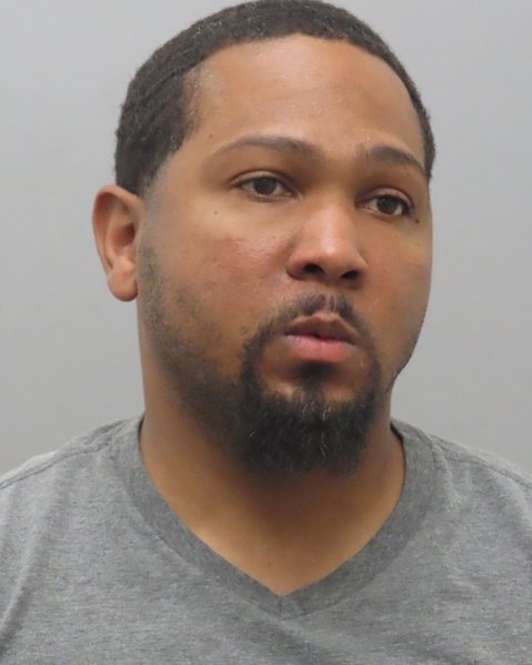 Mugshot of CEDRIC RAE HOLLIMON