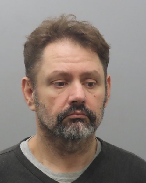 Mugshot of CHRIS V FAULKENBERRY