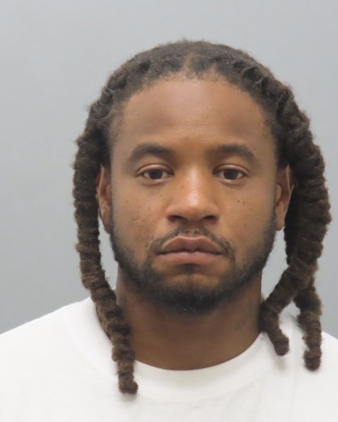 Mugshot of JACQURIUS ANDRE OWENS