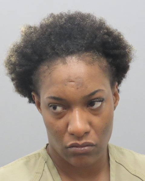 Mugshot of JASLYN RAQUELLE CRAWFORD