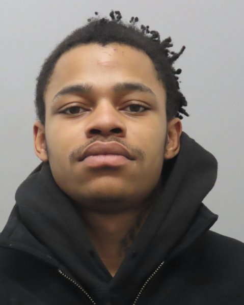 Mugshot of DENZEL CHARLESTON TUCKER