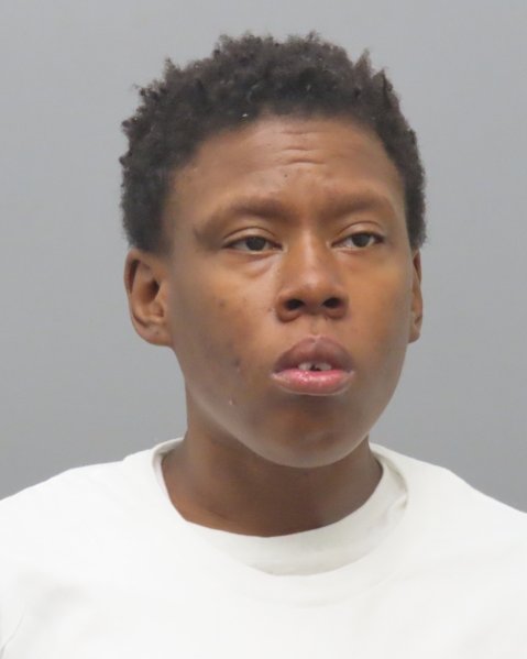 Mugshot of MARKAYLA DADE