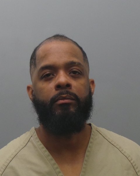 Mugshot of DARRICK LAVONNE DILLON