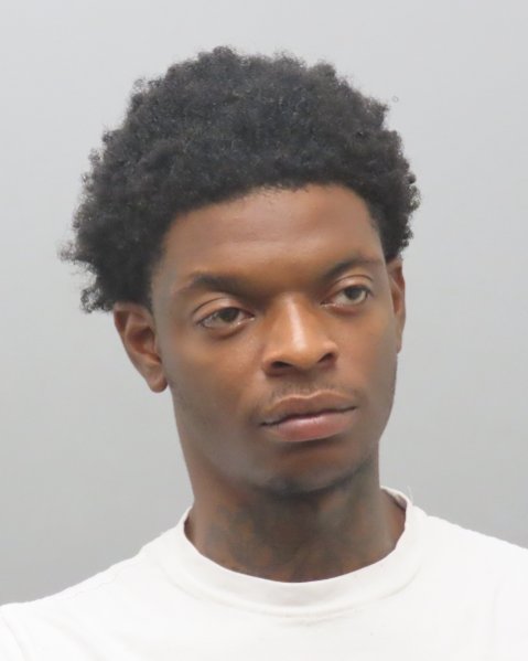 Mugshot of JAILEN MARTIN HOLLOWAY