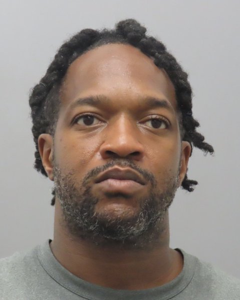Mugshot of MARK ANTHONY J ESTERS