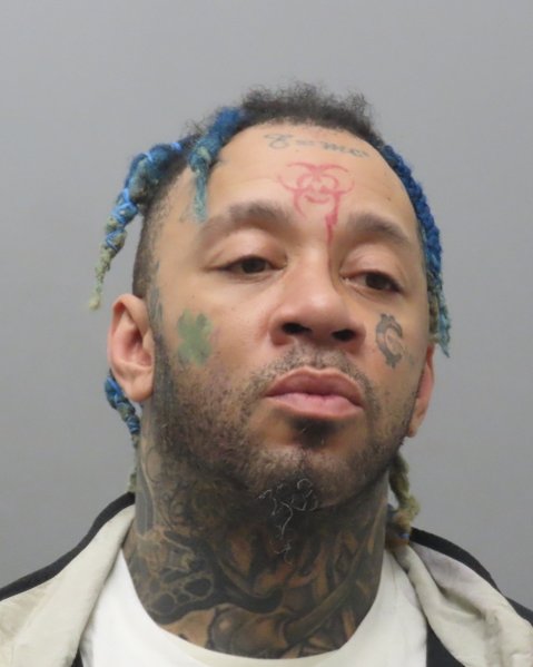 Mugshot of LEWIS E WORTHY