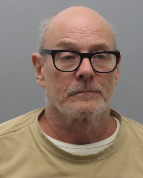 Mugshot of MICHAEL DENNIS MAHONEY