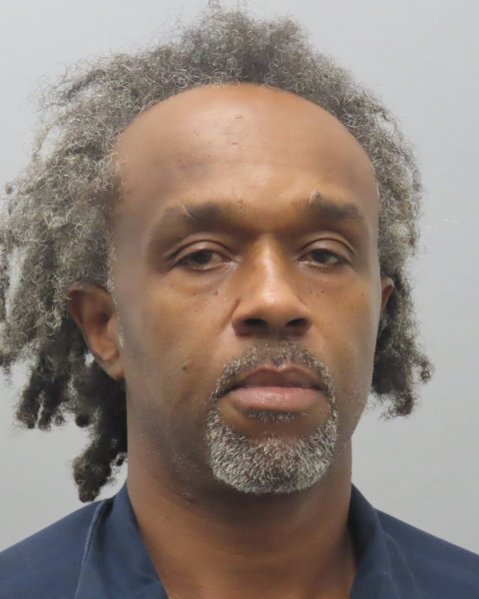 Mugshot of DERRICK L BOOKER