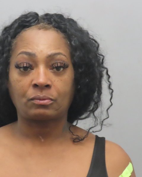 Mugshot of SHURON DENISE TRAVIS