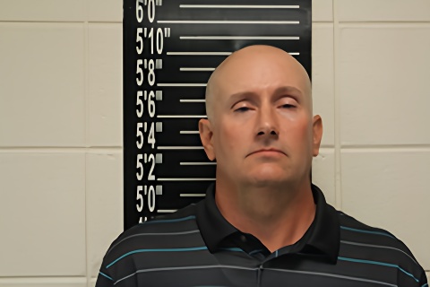 Mugshot of Justin Matthew Essary