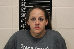 Mugshot of Sarah Marie Plaster