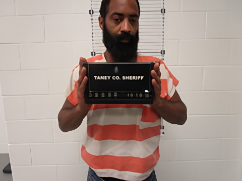 Mugshot of KIERAN J TERRELL