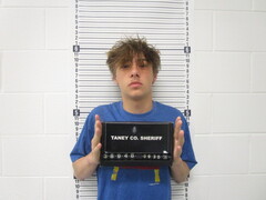 Mugshot of SETH B ARNDT