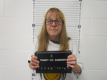 Mugshot of TONYA G JAN