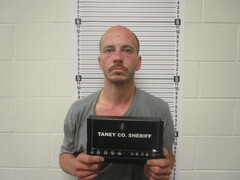 Mugshot of GANNEN E GAROUTTE