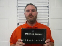 Mugshot of JORDAN J WHITE