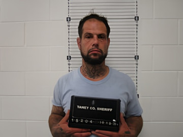 Mugshot of JOEY C BRAY