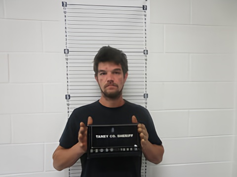 Mugshot of TAYLOR M BREEDEN