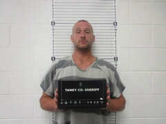 Mugshot of SHANNON D PINION