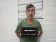 Mugshot of DONALD L CARR