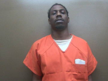 Mugshot of JAMAURI T MCNEALY