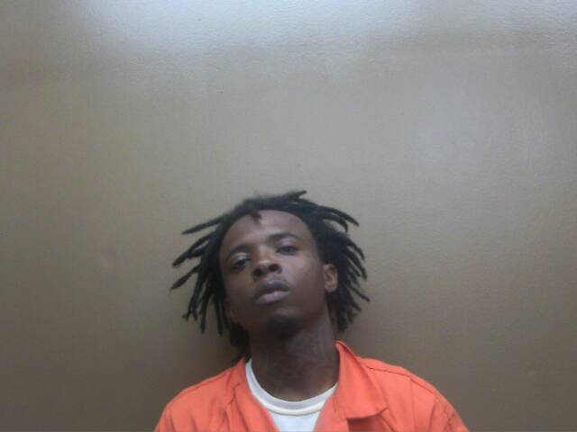 Mugshot of JADARIUS R MOORE