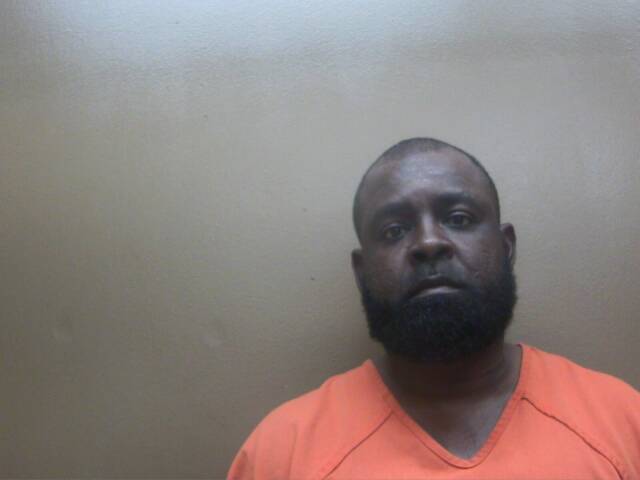 Mugshot of LEONARD G GIBSON