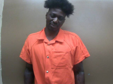 Mugshot of MANTREAL D WEST