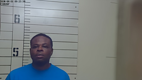 Mugshot of VONERIC COLLINS
