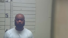 Mugshot of RONAGAL L OUTLAW